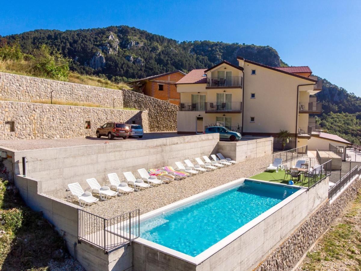 Pansion Villa Betina 로브란 외부 사진