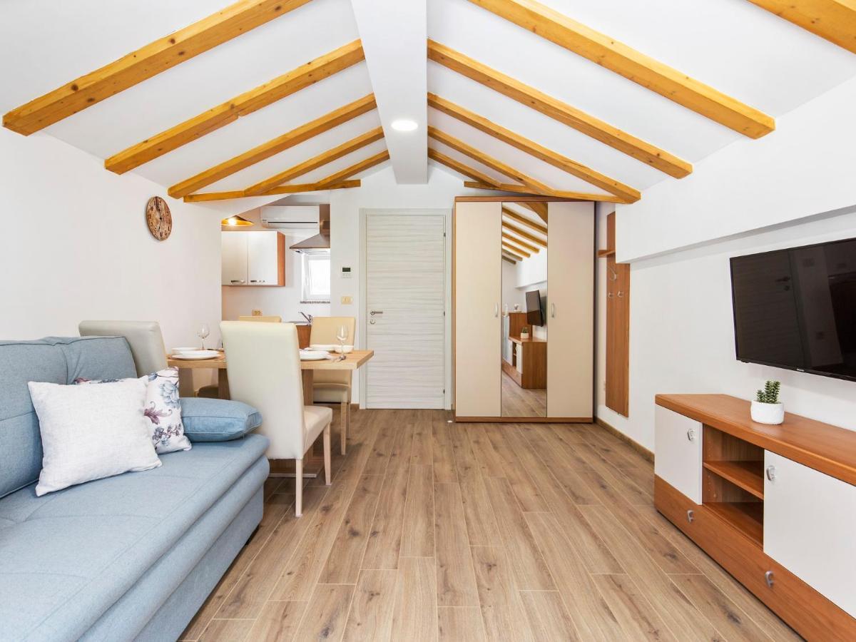 Pansion Villa Betina 로브란 외부 사진