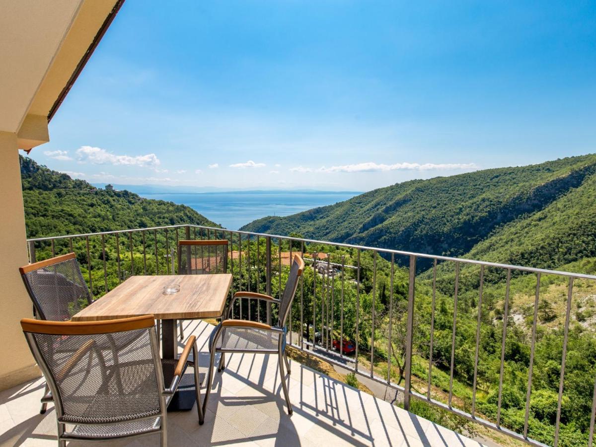 Pansion Villa Betina 로브란 외부 사진