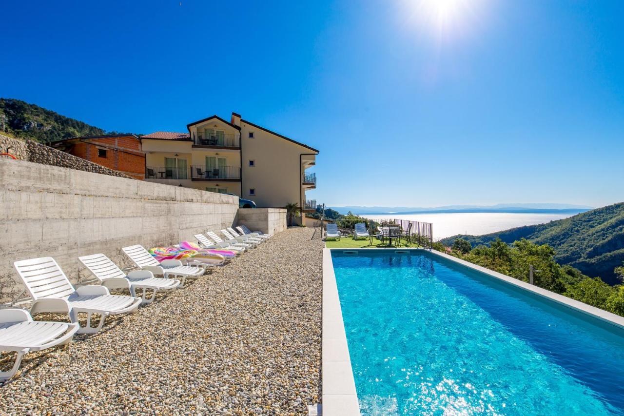 Pansion Villa Betina 로브란 외부 사진